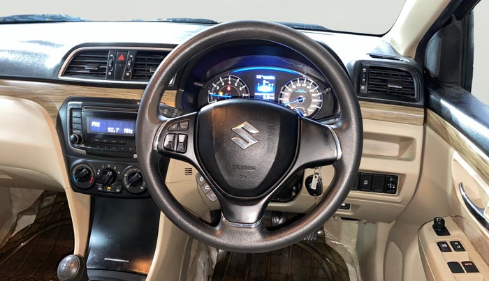 2019 Maruti Ciaz SIGMA 1.5 SHVS MT  PETROL, Petrol, Manual, 31,036 km, Steering Wheel Close Up