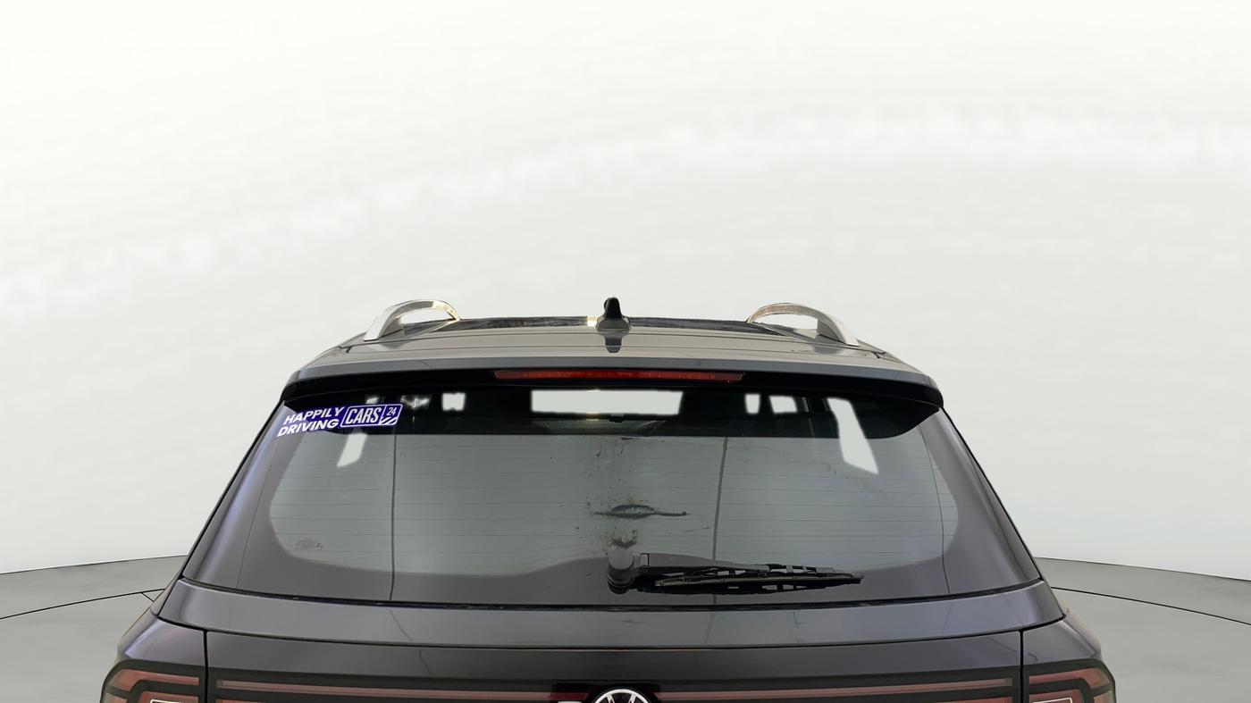 2024 Volkswagen TAIGUN TOPLINE 1.0 TSI MT, Petrol, Manual, 10,919 km, Rear Windshield