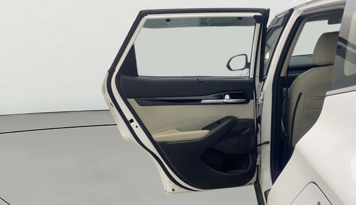 2021 KIA SELTOS HTX 1.5 PETROL, Petrol, Manual, 77,664 km, LHS Rear Door