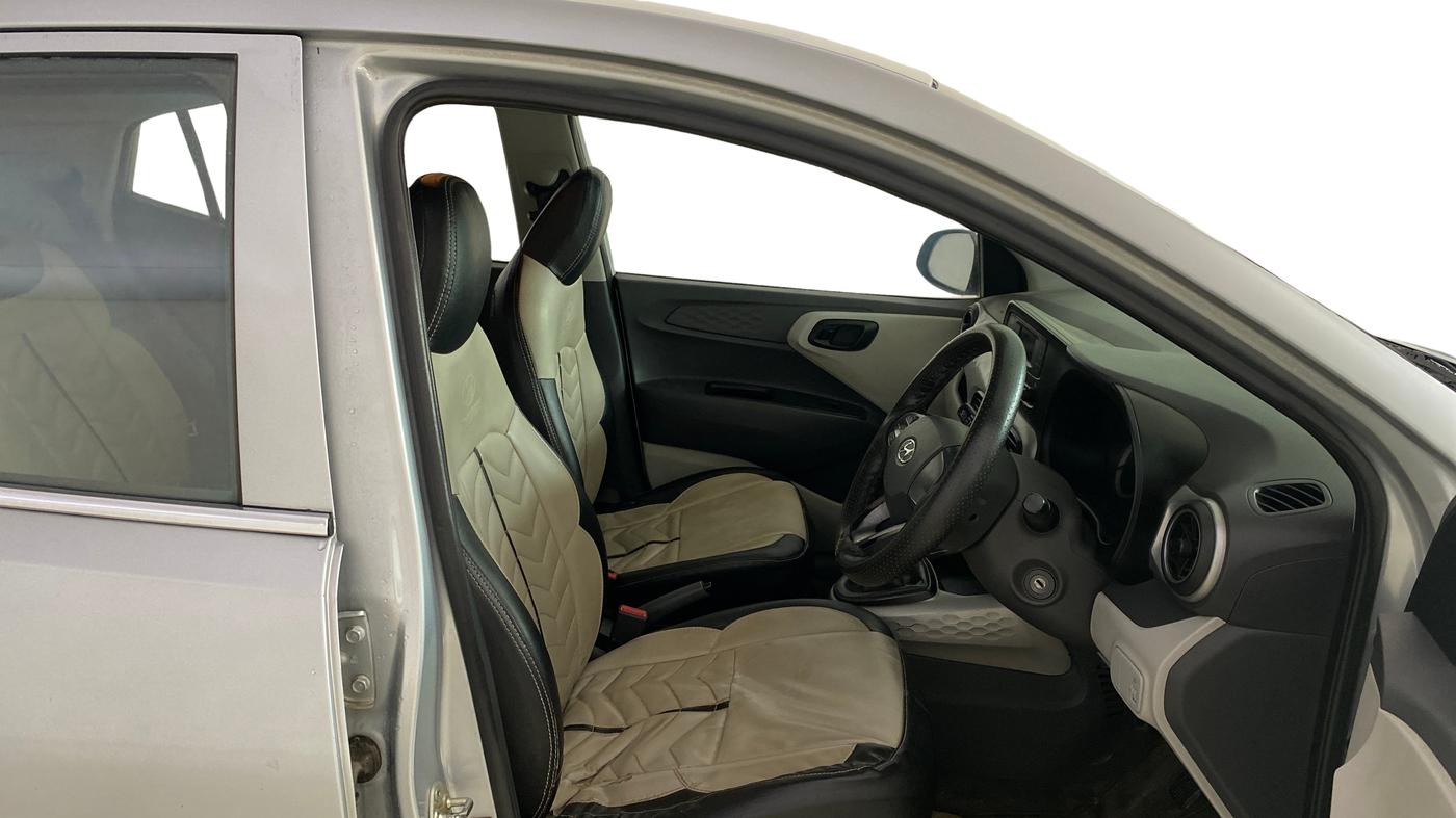 2019 Hyundai GRAND I10 NIOS MAGNA U2 1.2 CRDI, Diesel, Manual, 73,317 km, Right Side Front Door Cabin