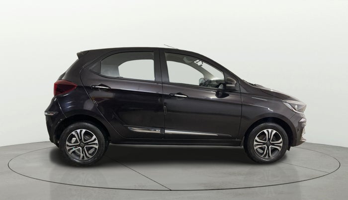 2022 Tata Tiago XZ PLUS CNG, CNG, Manual, 42,231 km, Right Side View