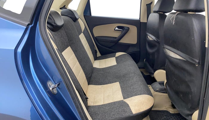 2017 Volkswagen Ameo COMFORTLINE 1.2L, Petrol, Manual, 1,22,241 km, Right Side Rear Door Cabin