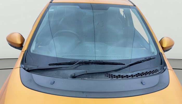 2016 Tata Tiago XZ PETROL, Petrol, Manual, 1,35,171 km, Front Windshield