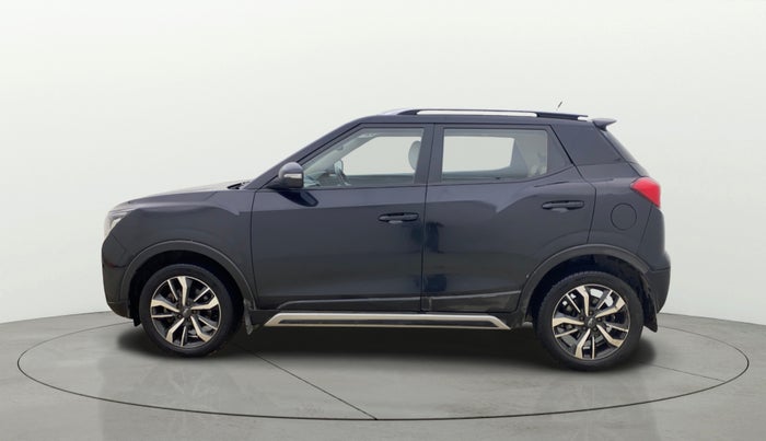 2019 Mahindra XUV300 W8 (O) 1.5 DIESEL, Diesel, Manual, 42,533 km, Left Side