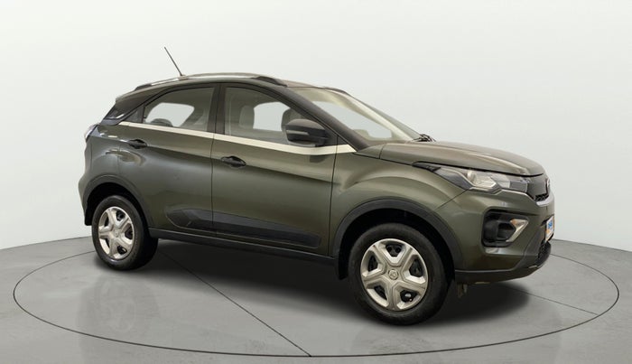 2020 Tata NEXON XMA SUNROOF PETROL, Petrol, Automatic, 75,708 km, Right Front Diagonal