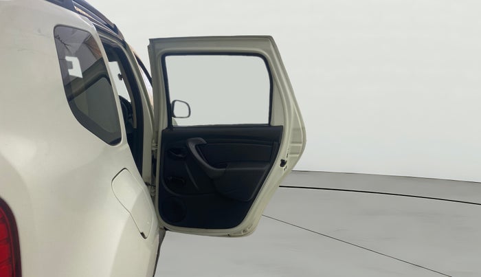 2014 Renault Duster 85 PS RXE DIESEL, Diesel, Manual, 97,110 km, RHS Rear Door