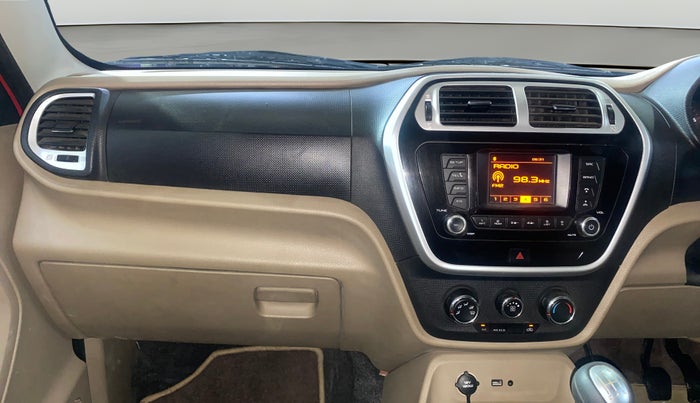 2016 Mahindra TUV300 T8, Diesel, Manual, 30,761 km, Air Conditioner