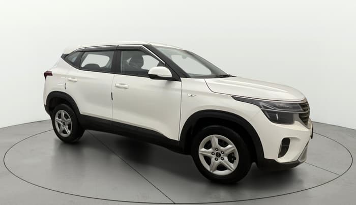 2025 KIA SELTOS HTE (O)1.5 Petrol MT, Petrol, Manual, 5,525 km, SRP