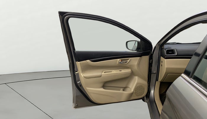 2017 Maruti Ciaz ZXI+, Petrol, Manual, 40,334 km, LHS Front Door