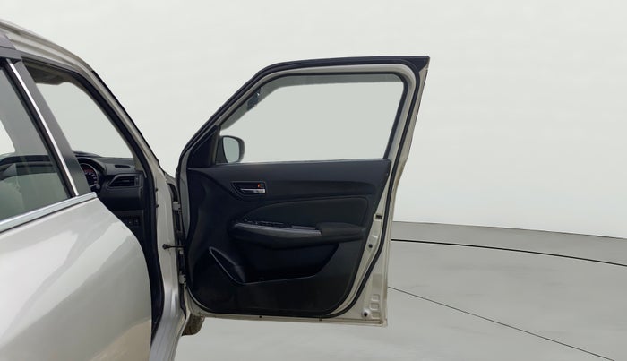 2019 Maruti Swift VXI, Petrol, Manual, 40,477 km, RHS Front Door