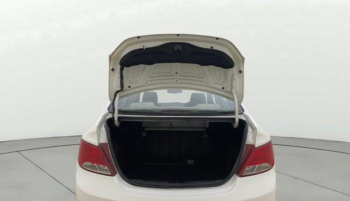 2015 Hyundai Verna FLUIDIC 1.6 CRDI S(O) 4S, Diesel, Manual, 99,607 km, Boot Door Open