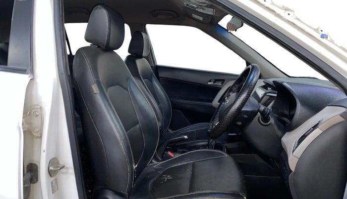 2017 Hyundai Creta SX (O) 1.6 DIESEL, Diesel, Manual, 90,413 km, Right Side Front Door Cabin