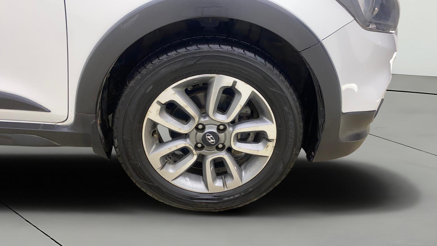 2015 Hyundai i20 Active 1.4 SX, Diesel, Manual, 91,393 km, Right Front Wheel