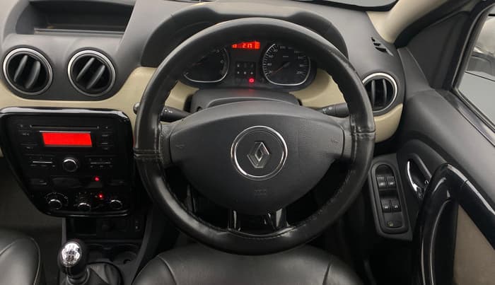 2016 Skoda Rapid 1.5 TDI CR STYLE PLUS AT, Diesel, Automatic, 92,976 km, Steering Wheel Close Up