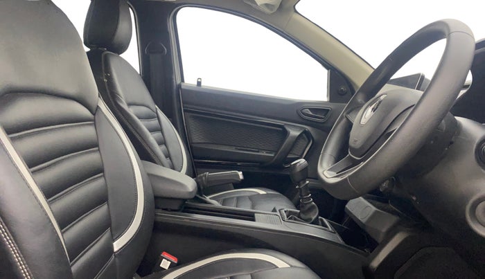 2021 Renault Kiger RXE MT, Petrol, Manual, 31,387 km, Right Side Front Door Cabin