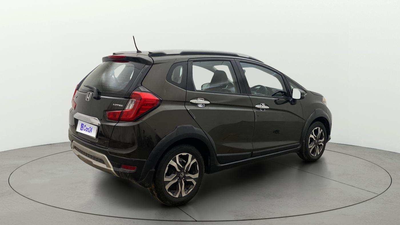2018 Honda WR-V 1.5L I-DTEC VX MT, Diesel, Manual, 1,33,456 km, Right Back Diagonal