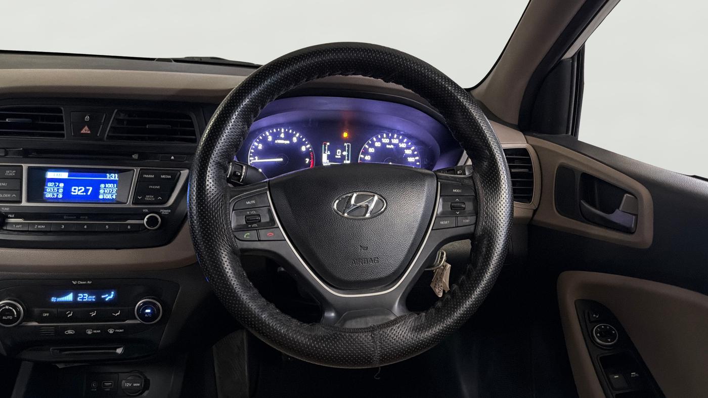2014 Hyundai Elite i20 SPORTZ 1.2, Petrol, Manual, 53,016 km, Steering Wheel Close Up