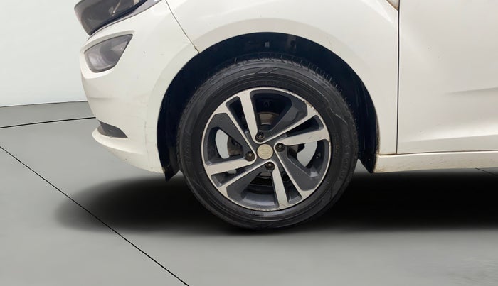 2021 Tata ALTROZ XZ PETROL, Petrol, Manual, 47,347 km, Left Front Wheel