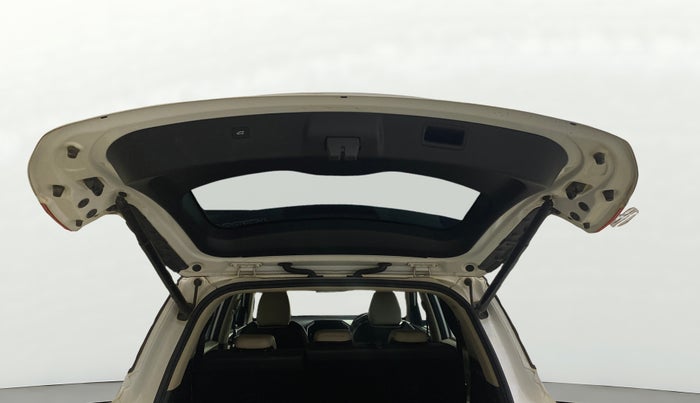 2023 MG HECTOR SHARP 2.0 DIESEL DUAL TONE, Diesel, Manual, 53,103 km, Boot Door Open