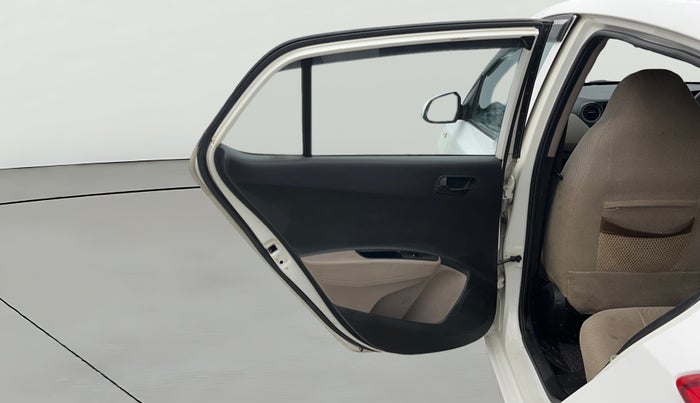 2015 Hyundai Grand i10 MAGNA 1.2 KAPPA VTVT, Petrol, Manual, 42,111 km, LHS Rear Door