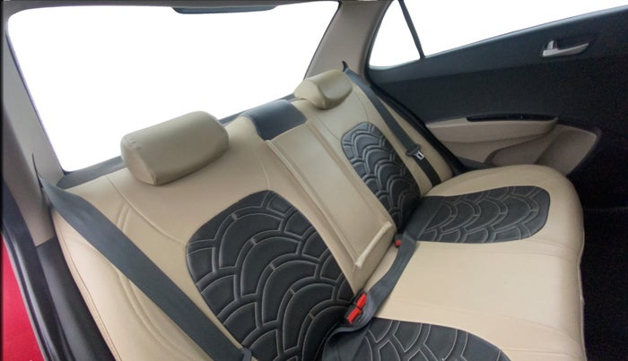 2016 Hyundai Xcent SX 1.2, Petrol, Manual, 37,680 km, Right Side Rear Door Cabin