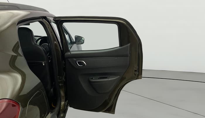 2020 Renault Kwid RXT 1.0 AMT (O), Petrol, Automatic, 23,398 km, RHS Rear Door