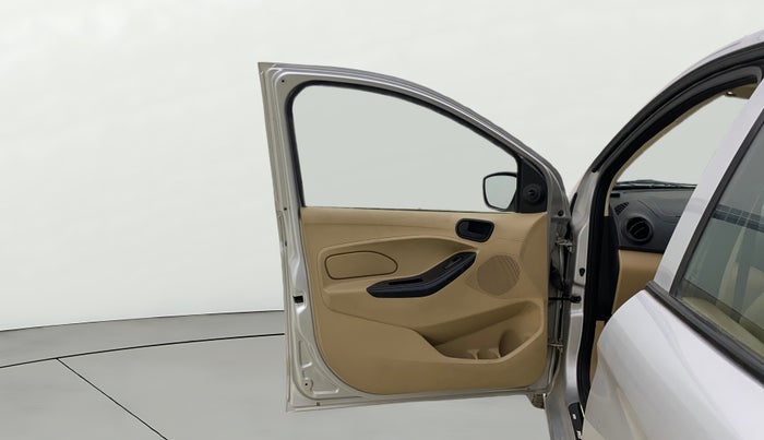 2015 Ford Figo Aspire AMBIENTE 1.2 PETROL, Petrol, Manual, 21,424 km, LHS Front Door