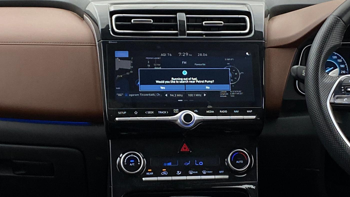 2022 Hyundai ALCAZAR 2.0 SIGNATURE (O) AT 6STR, Petrol, Automatic, 76,386 km, Air Conditioner