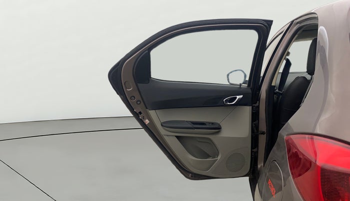 2016 Tata Tiago XZ PETROL, Petrol, Manual, 12,101 km, LHS Rear Door