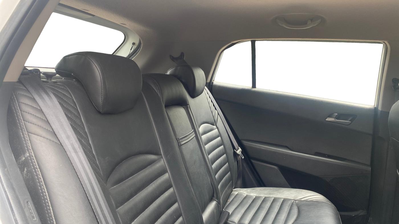 2016 Hyundai Creta S 1.6 PETROL, Petrol, Manual, 30,935 km, Right Side Rear Door Cabin