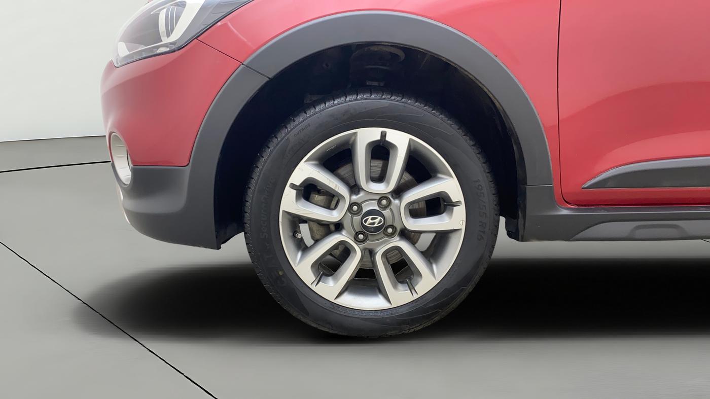 2018 Hyundai i20 Active 1.2 S, Petrol, Manual, 36,603 km, Left Front Wheel