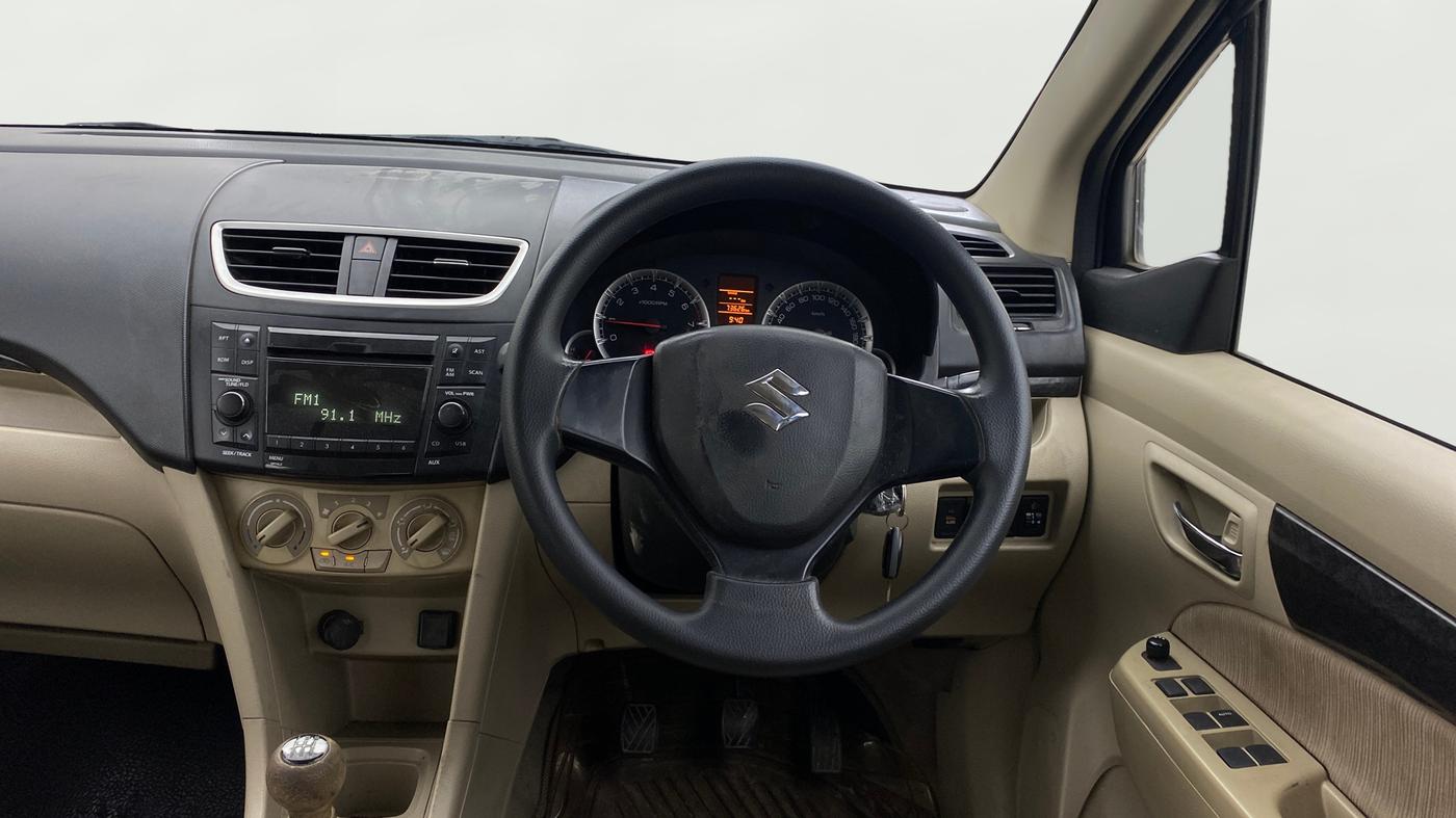 2014 Maruti Ertiga VXI CNG, CNG, Manual, 73,596 km, Steering Wheel Close Up