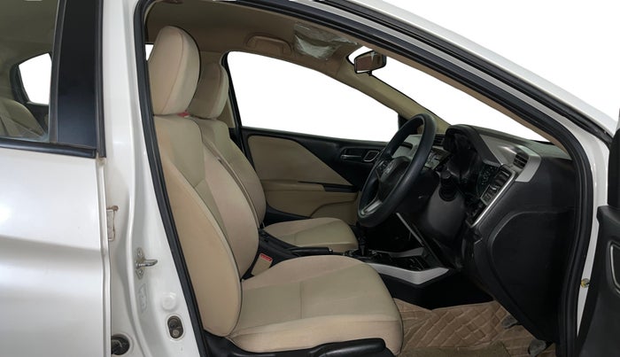 2019 Honda City 1.5L I-VTEC V MT, Petrol, Manual, 29,713 km, Right Side Front Door Cabin