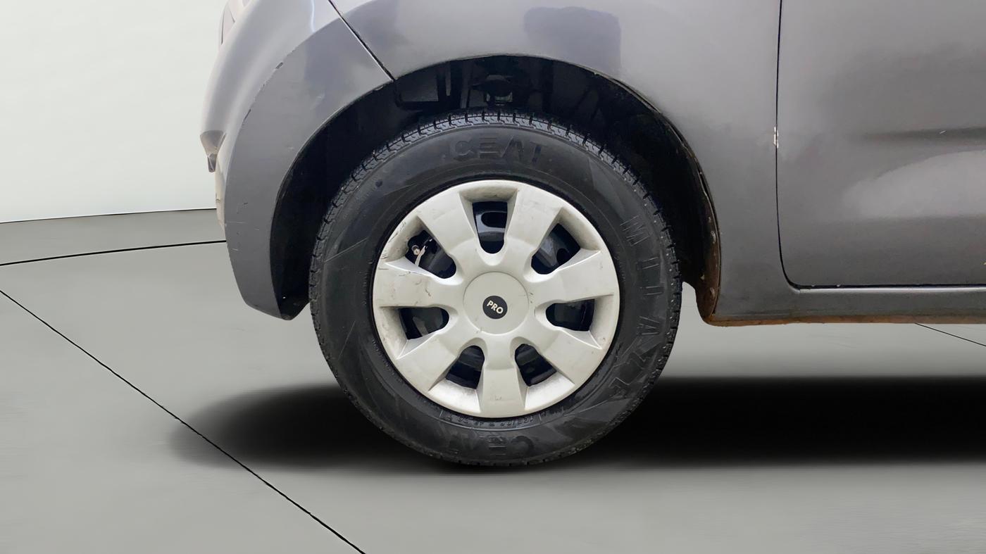 2018 Datsun Redi Go D, Petrol, Manual, 22,314 km, Left Front Wheel