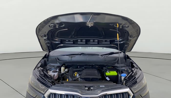 2022 Skoda KUSHAQ AMBITION 1.0L TSI AT, Petrol, Automatic, 62,833 km, Open Bonet