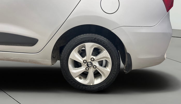 2017 Hyundai Xcent SX 1.2, Petrol, Manual, 38,127 km, Left Rear Wheel