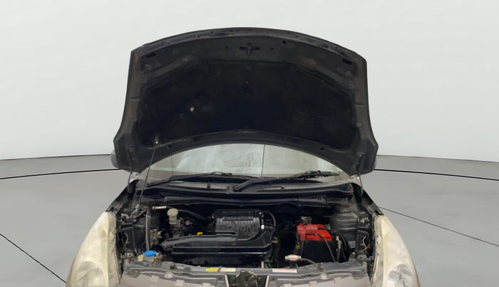 2016 Maruti Swift LXI (O), Petrol, Manual, 59,608 km, Open Bonet