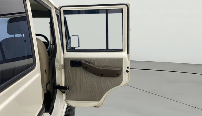2022 Mahindra Bolero B6 (O), Diesel, Manual, 69,492 km, RHS Rear Door