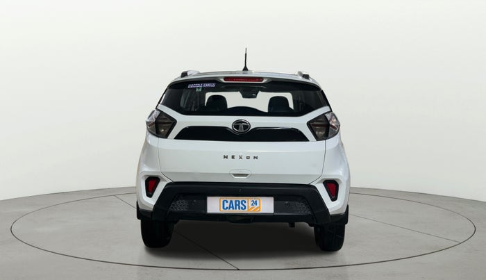 2022 Tata NEXON XMA SUNROOF DIESEL, Diesel, Automatic, 77,095 km, Back/Rear