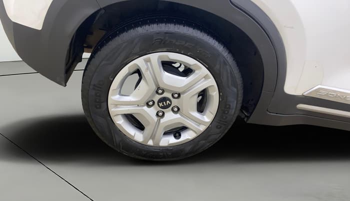 2020 KIA SONET HTX 1.5, Diesel, Manual, 90,574 km, Right Rear Wheel