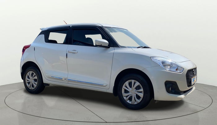 2019 Maruti Swift VXI AMT, Petrol, Automatic, 45,448 km, Right Front Diagonal