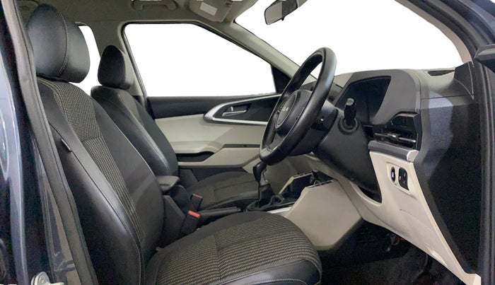 2022 KIA CARENS PRESTIGE PLUS 1.4 PETROL 7 STR, Petrol, Manual, 36,541 km, Right Side Front Door Cabin