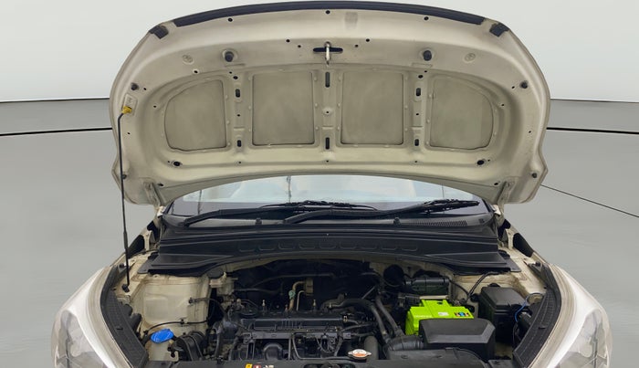 2016 Hyundai Creta BASE 1.6 PETROL, Petrol, Manual, 40,574 km, Open Bonet