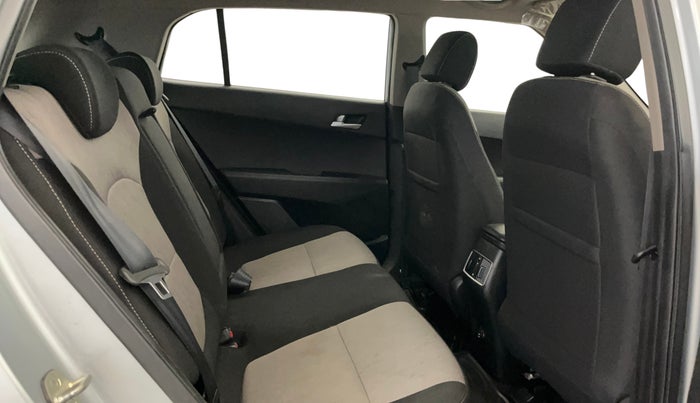 2019 Hyundai Creta SX 1.6 DIESEL, Diesel, Manual, 31,888 km, Right Side Rear Door Cabin