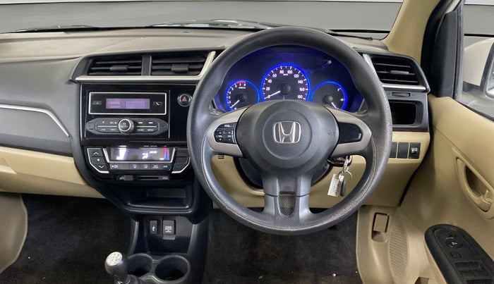2016 Honda Amaze 1.2L I-VTEC S, Petrol, Manual, 1,18,022 km, Steering Wheel Close Up