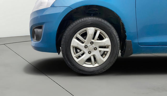 2013 Maruti Swift Dzire ZDI, Diesel, Manual, 1,37,739 km, Left Front Wheel