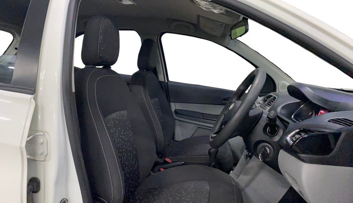2024 Tata Tiago XT (O) PETROL, Petrol, Manual, 12,112 km, Right Side Front Door Cabin