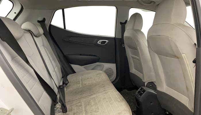 2023 Hyundai GRAND I10 NIOS SPORTZ 1.2 KAPPA VTVT, Petrol, Manual, 29,416 km, Right Side Rear Door Cabin