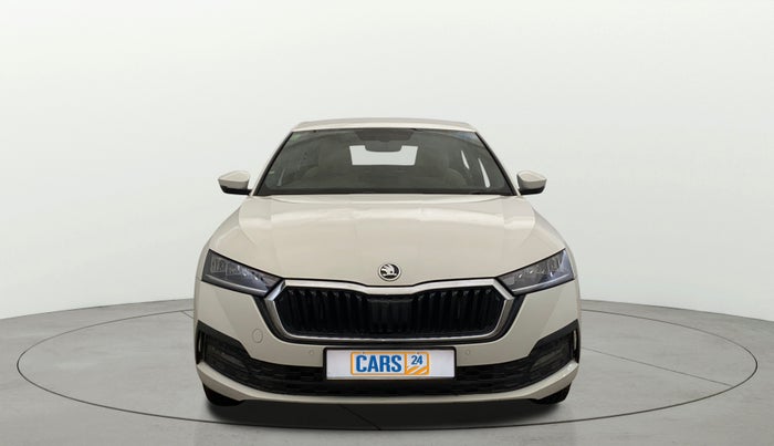 2022 Skoda Octavia STYLE 2.0, Petrol, Automatic, 43,532 km, Front