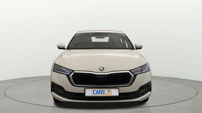 2022 Skoda Octavia STYLE 2.0, Petrol, Automatic, 43,686 km, Front